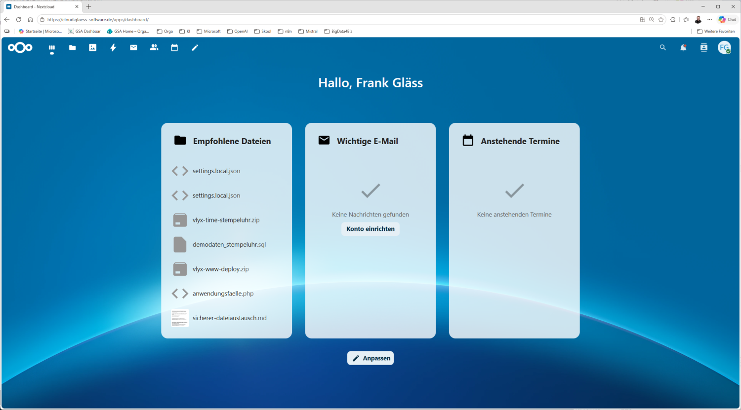 Bildschirmansicht von Nextcloud: Dateiübersicht (Nextcloud Files) mit Gruppenordnern, Freigaben und Versionsverlauf.